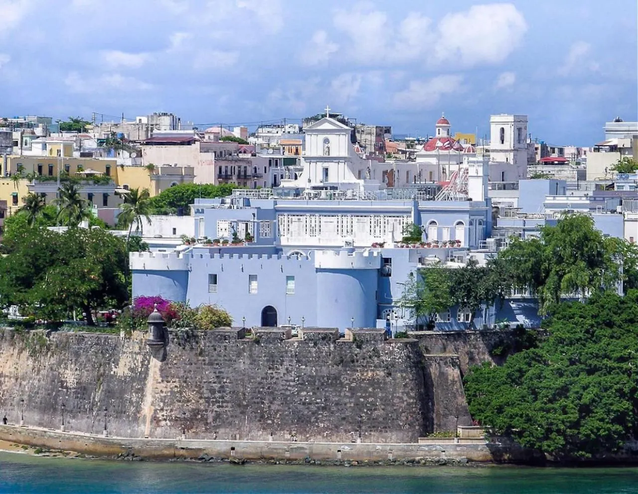 Private King Room With Bath In Shared Apartment San Juan