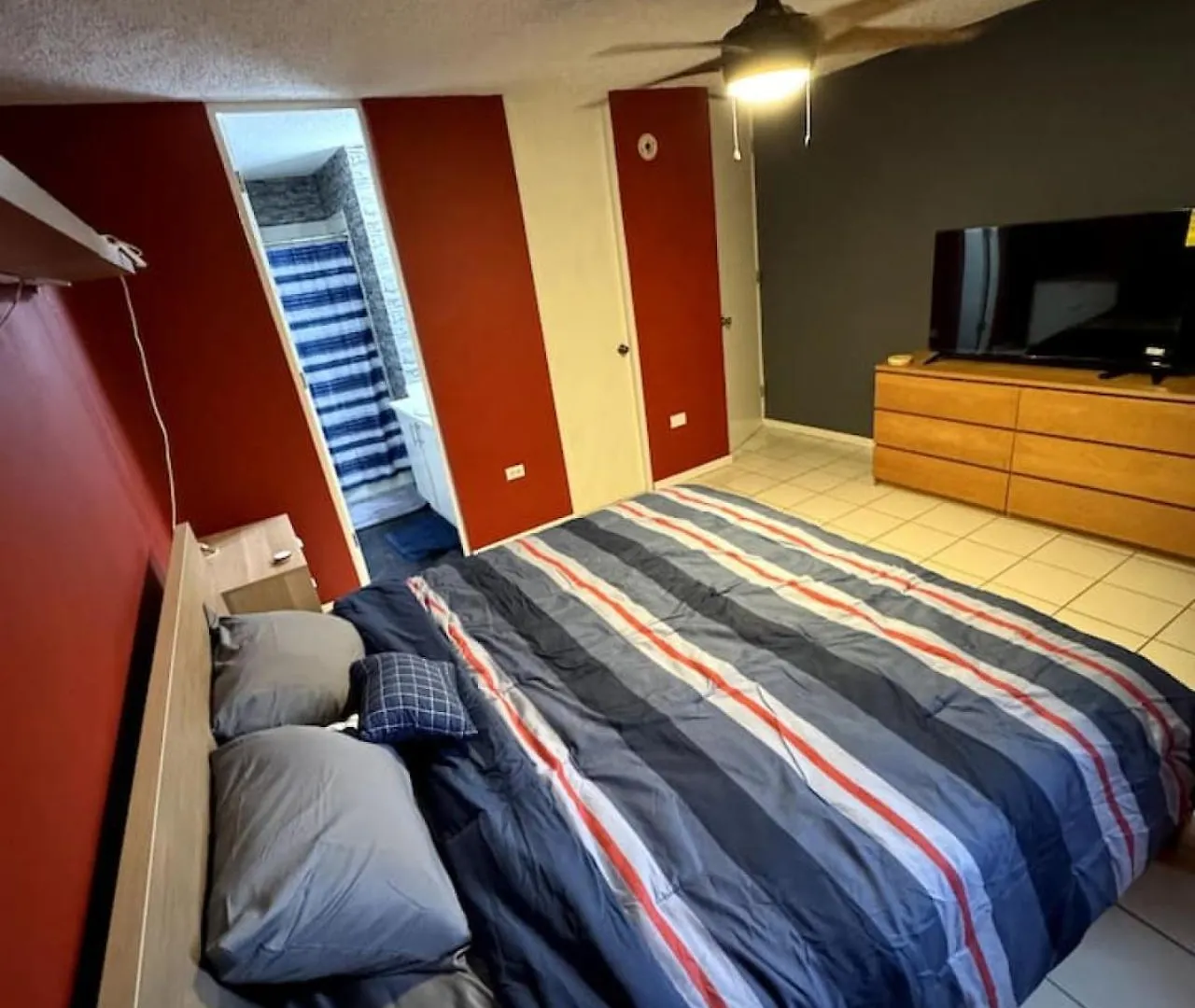 Private King Room With Bath In Shared Apartment San Juan 0*,  Puerto Rico