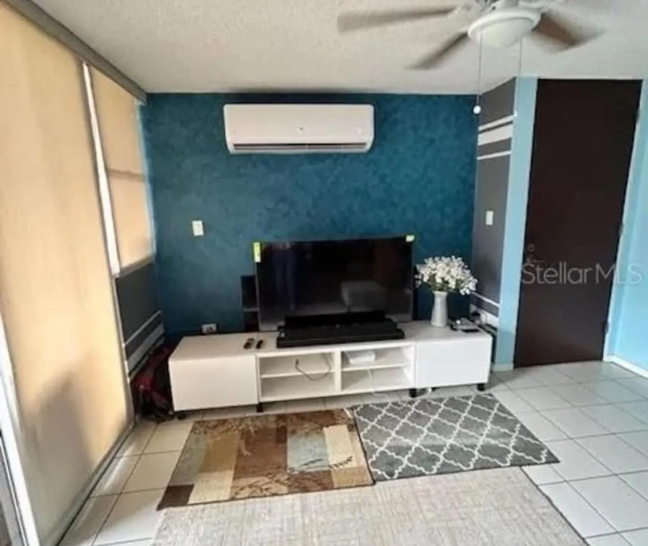 Private King Room With Bath In Shared Apartment location